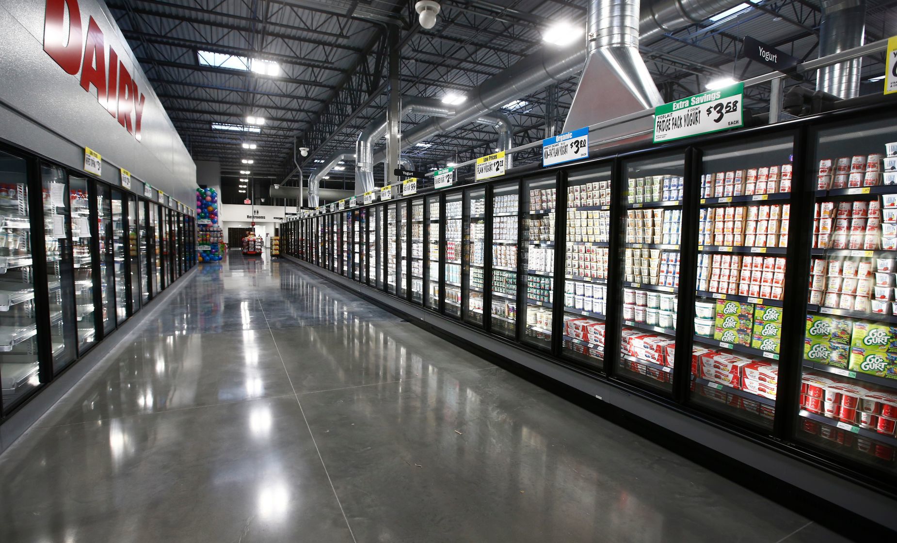 WinCo Foods prepares for Grand Opening Sunday